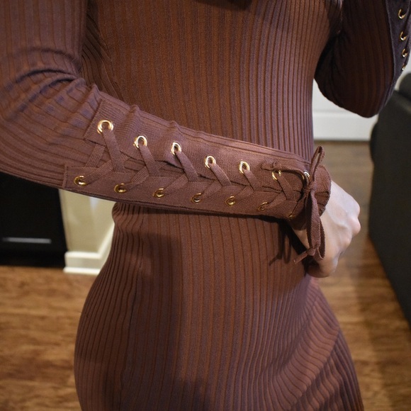 Temptation // Lace Up Long Sleeve Ribbed Dress - Picture 6 of 8